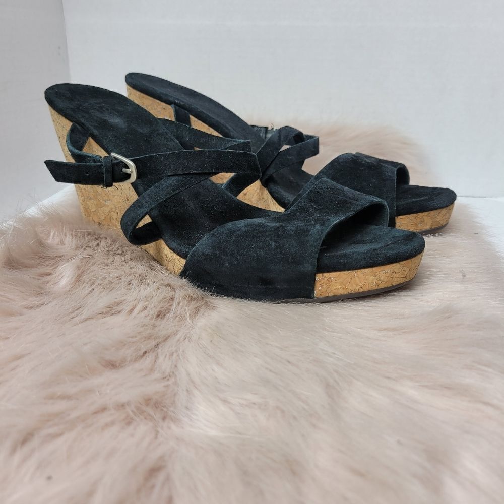 Ugg Jullita Strappy BlackSuede Cork Wedge Womens Sandals Shoes Size 11